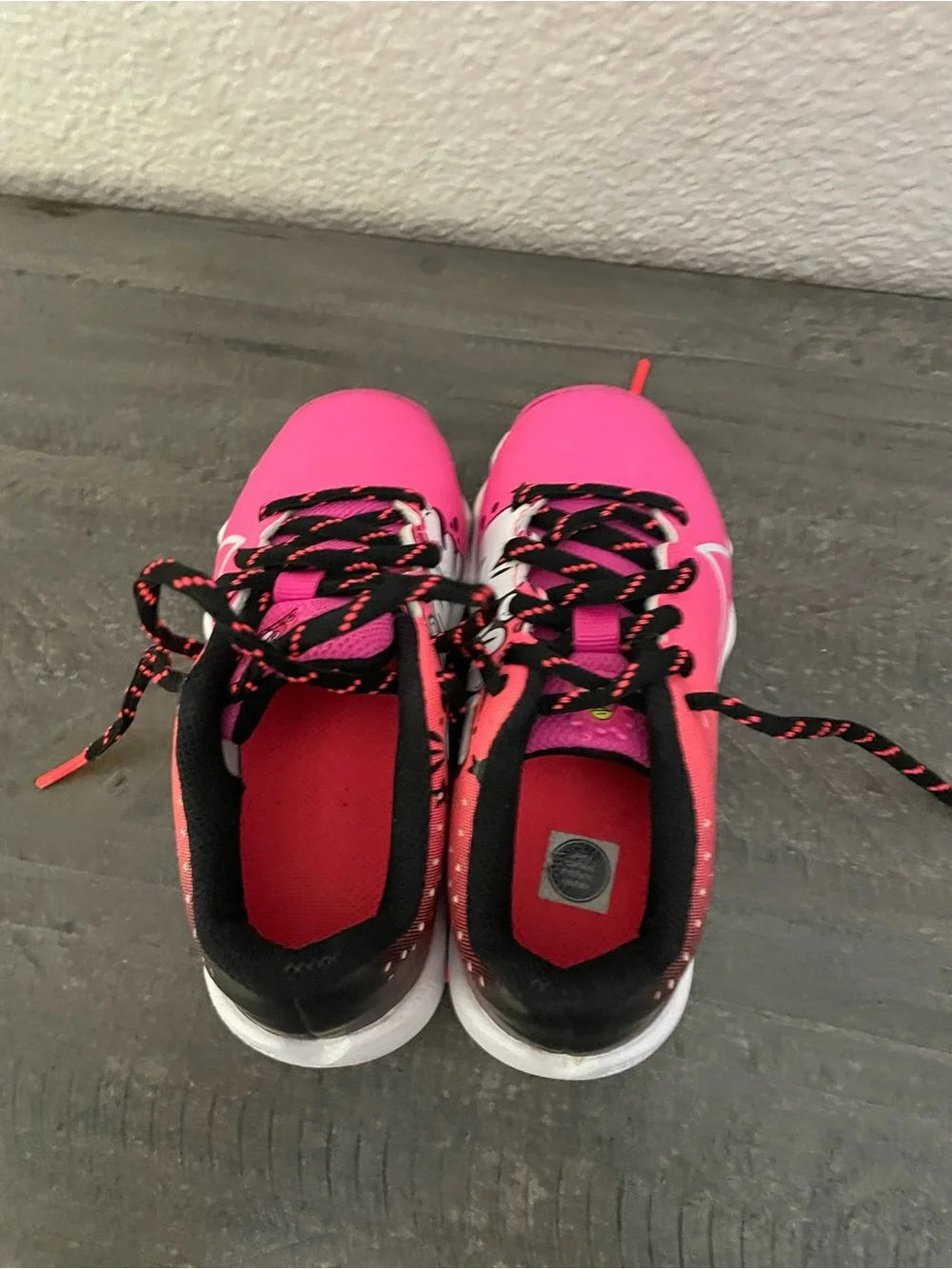 Nike Kids' toddler Bright Pink and Black tball softball Cleats